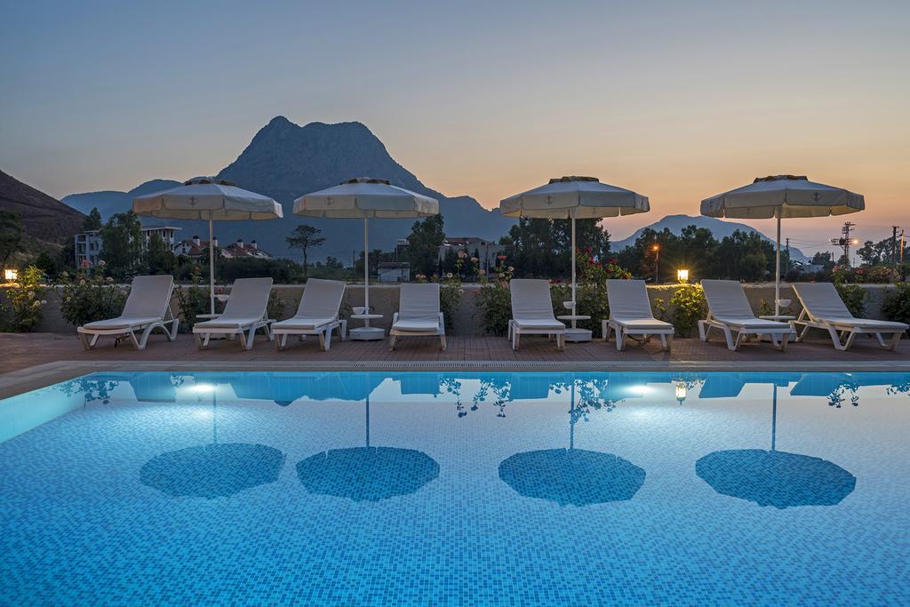 Otto Palace Hotel Olympos Exterior photo